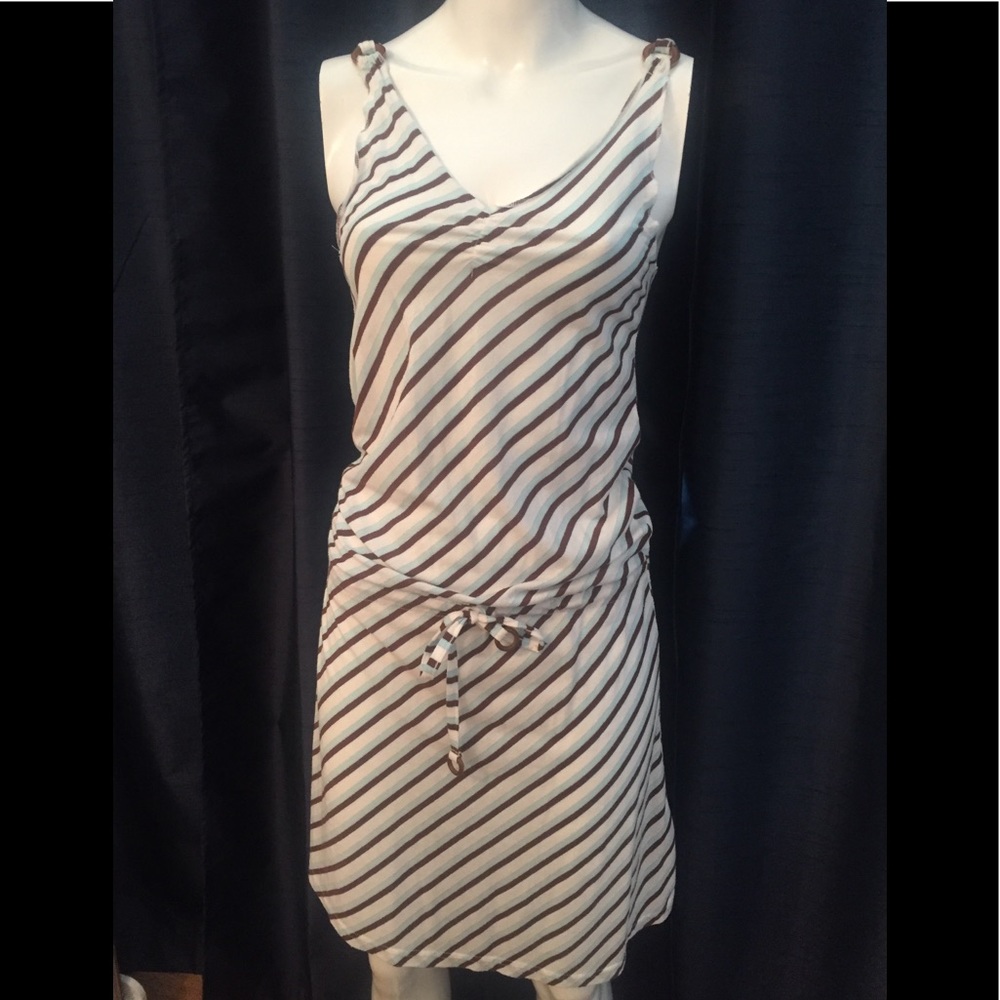 Split cotton dress ties at the waist
